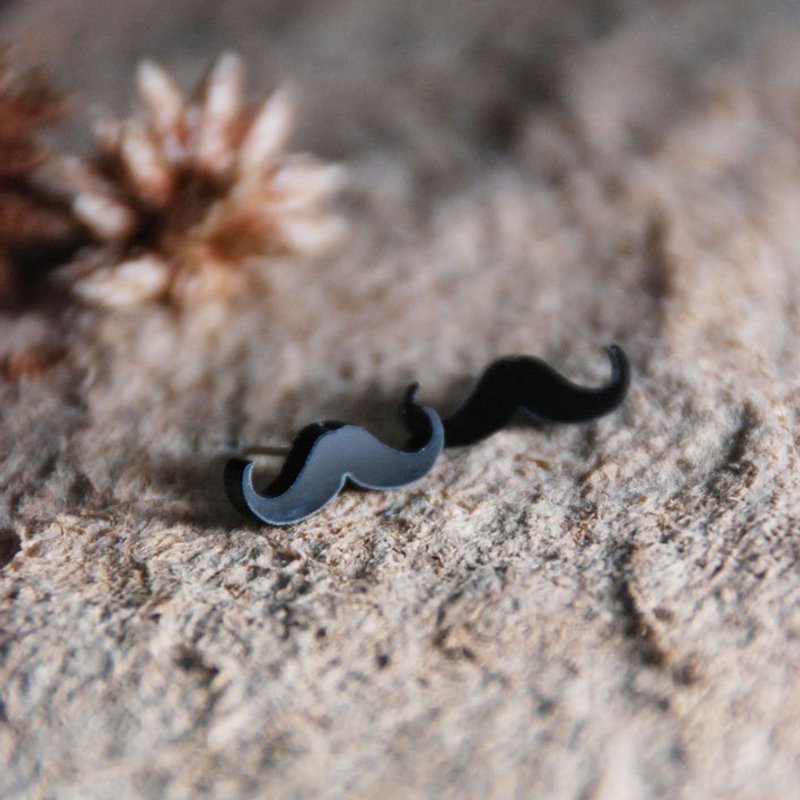 胡子/我♥达利/抗过敏钢针/可改夹式 - 耳环/耳夹 - 塑料 黑色