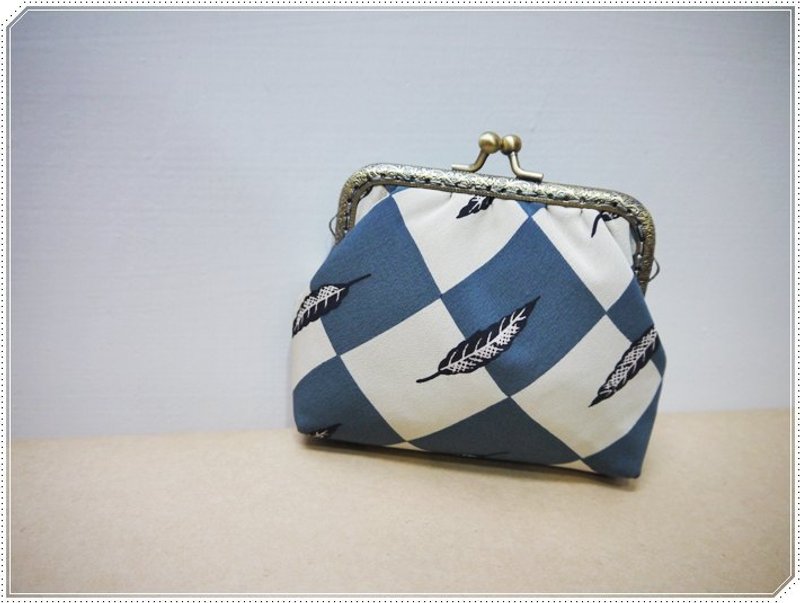 口金包+羽毛棋盘+ - 零钱包 - 其他材质 灰色