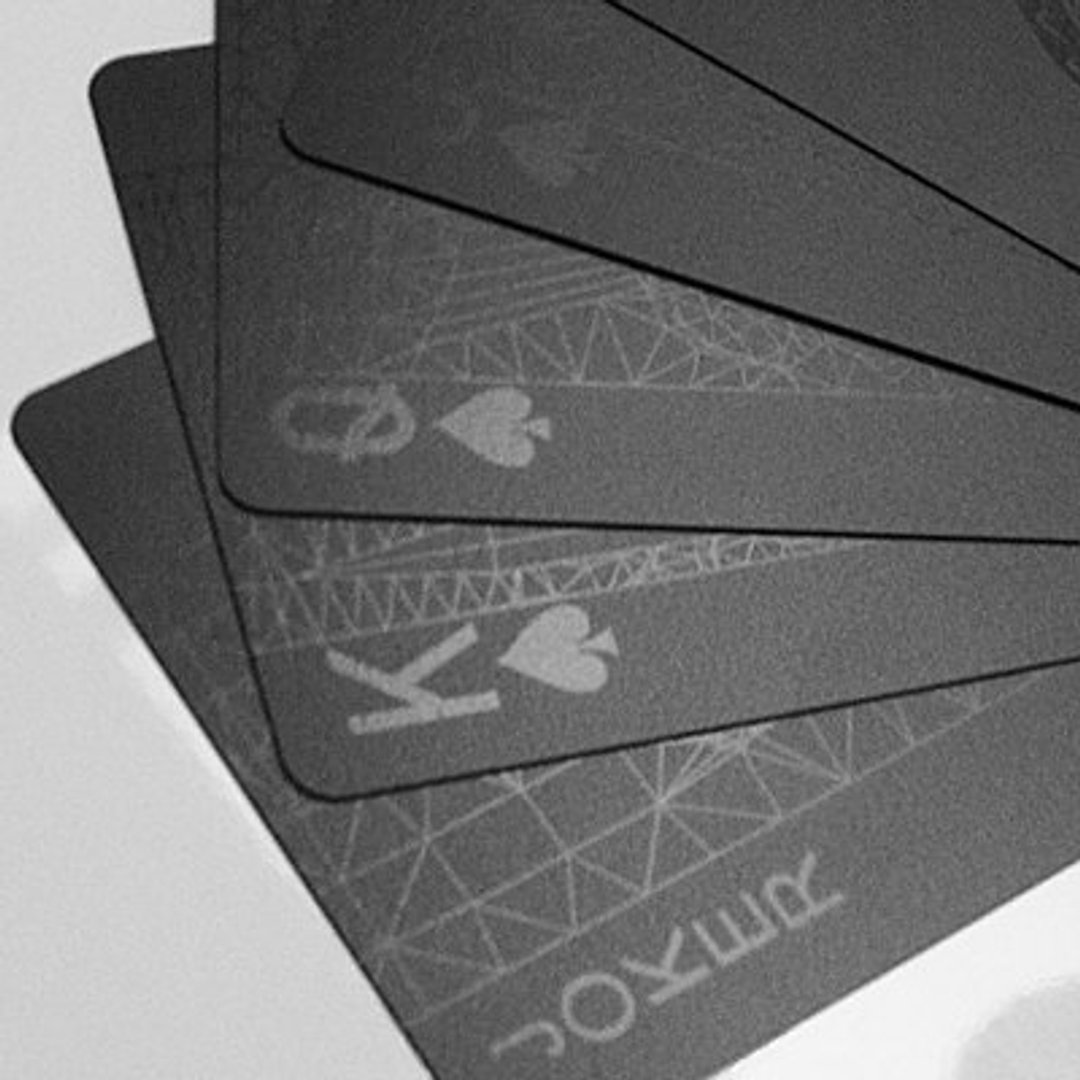 ‘若隐若现黑卡’耶诞新年交换礼物/ Black Cards / 酷黑扑克牌 - 其他 - 塑料 黑色