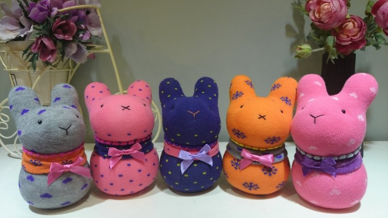 宛茱乐园_疗愈之袜子娃娃_兔崽子 / 一只 - 玩偶/公仔 - 其他材质 