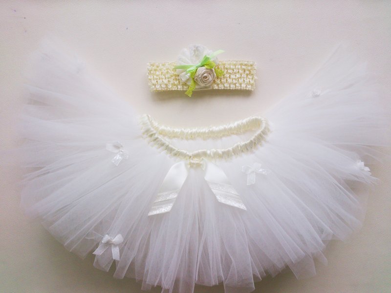 Oops！tutu【美式手工澎裙弥月生日礼盒-天使白玫瑰 】 - 其他 - 其他材质 白色