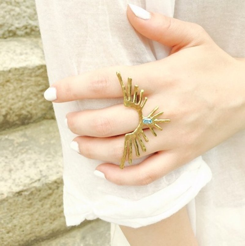 Heraldic ring of a certain ethnic group - 戒指 - 其他金属 金色