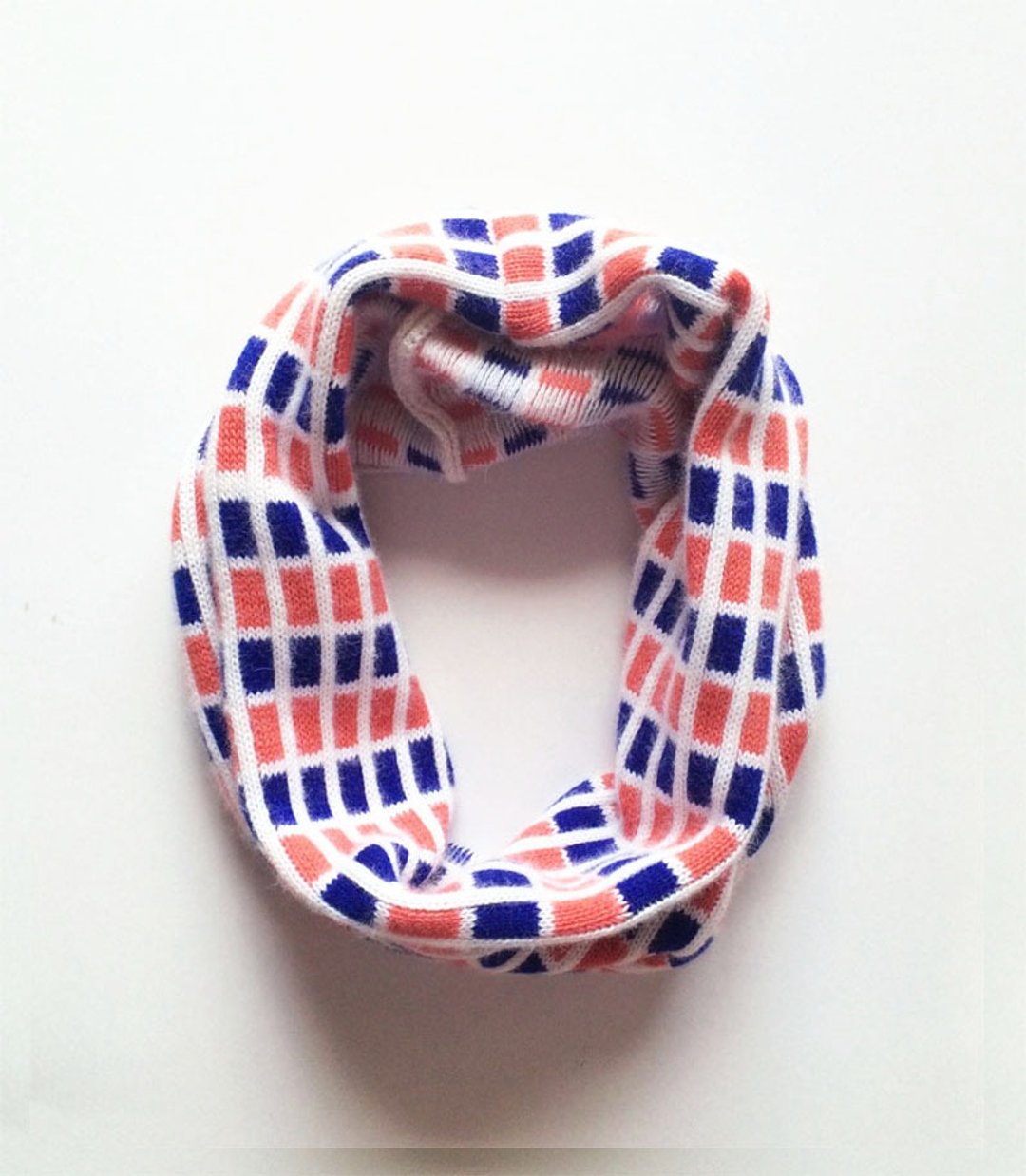 Studio Chiia design *手作脖围 克什米尔羊毛 scarf  围脖 手工舒适围巾 - 丝巾 - 其他材质 粉红色