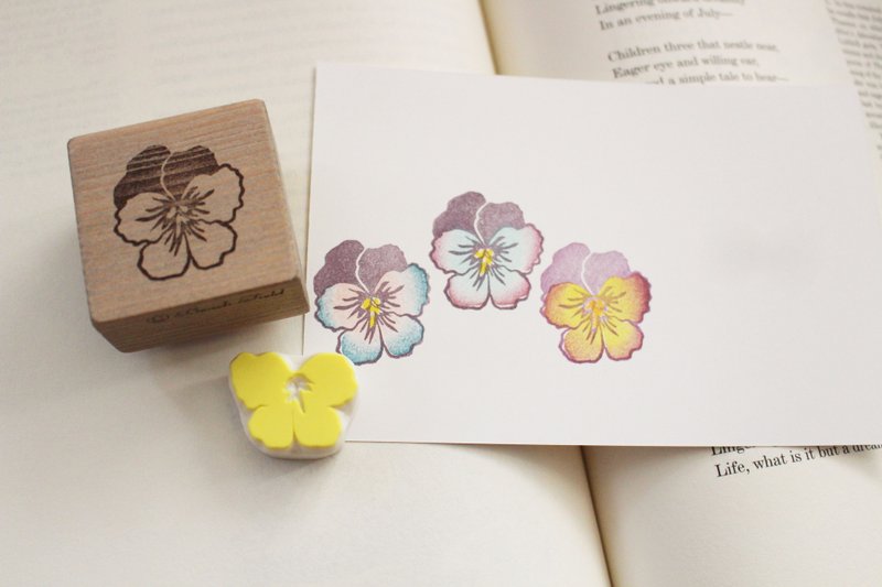 三色堇 木头印章＋上色用 橡皮擦印章 - 印章/印台 - 木头 咖啡色