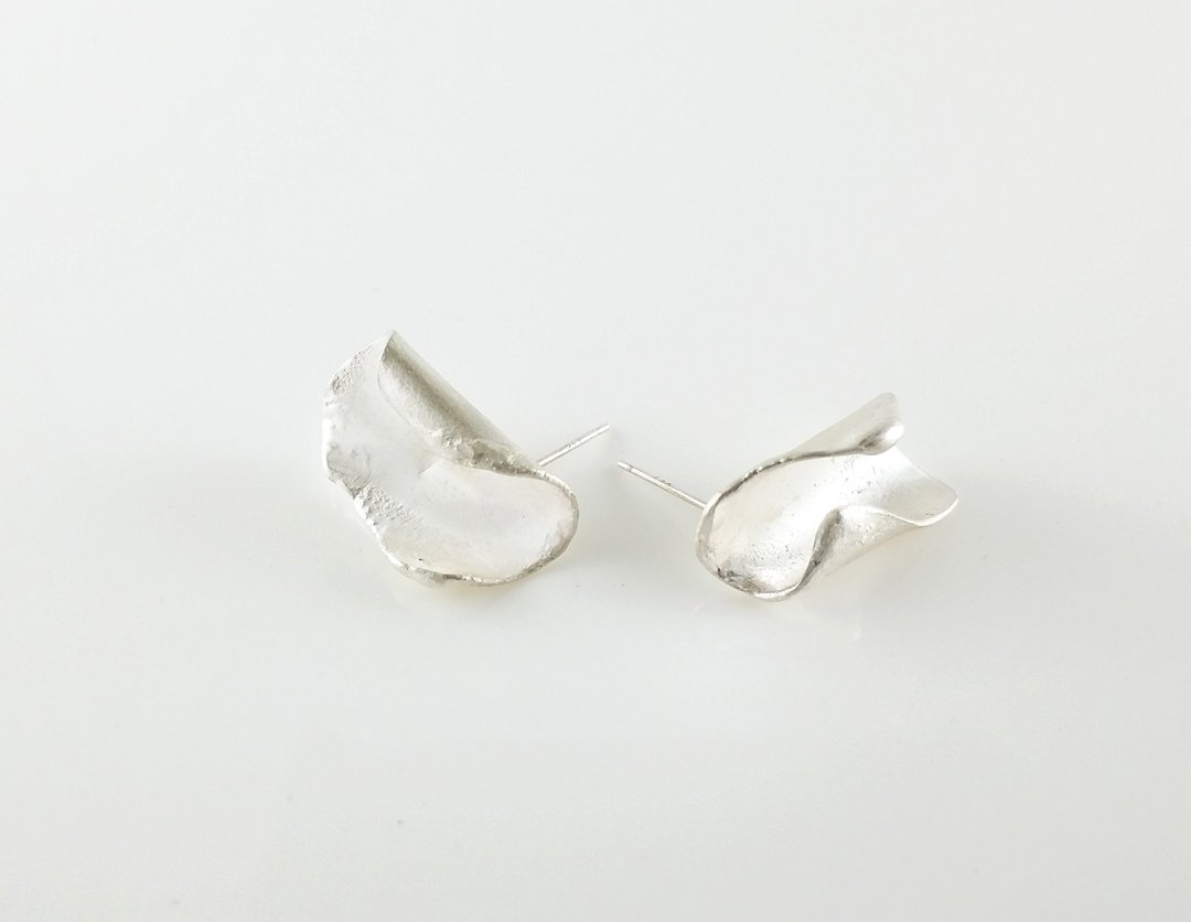 纯银耳环,浪花系列Spoondrift collection SPE001 轻耳饰 台湾设计师手工制 - 耳环/耳夹 - 纯银 白色