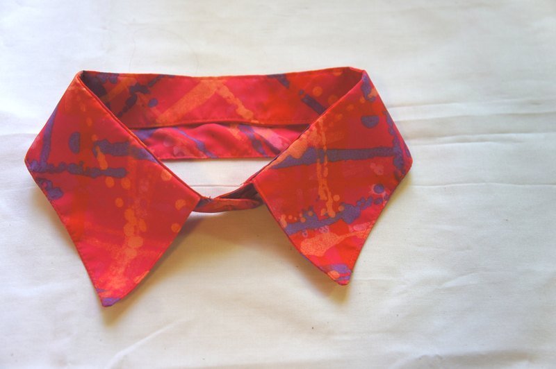 街头艺人贾斯汀与他的红色乌克丽丽 领子(已售完啰!) - 其他 - 其他材质 红色