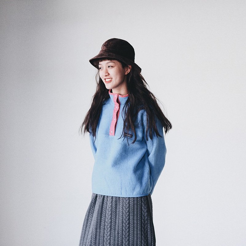 A ROOM MODEL - VINTAGE，CG-0555 patagonia蓝色棉衣 - 女装上衣 - 纸 蓝色