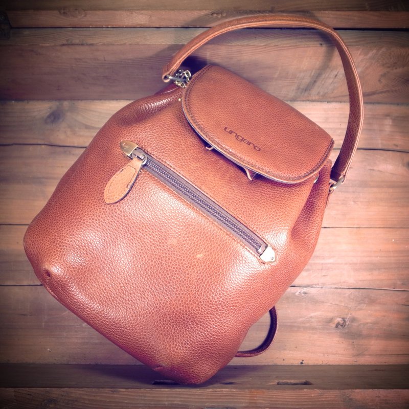 [ 老骨头 ] 单一特价 早期 Ungaro 焦糖色压纹 真皮 手提后背二用水桶包 绝版真品 古董包 Vintage - 后背包/双肩包 - 真皮 咖啡色