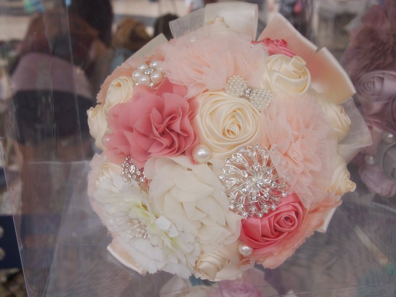 珍珠雪纺缎带花球 粉橘色 婚礼捧花 新娘捧花 结婚礼物 - 其他 - 宝石 