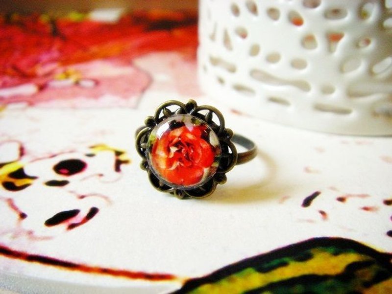 OldNew Lady-摄影风【红色玫瑰】古铜色花边戒指(可调戒围) - 戒指 - 其他金属 红色