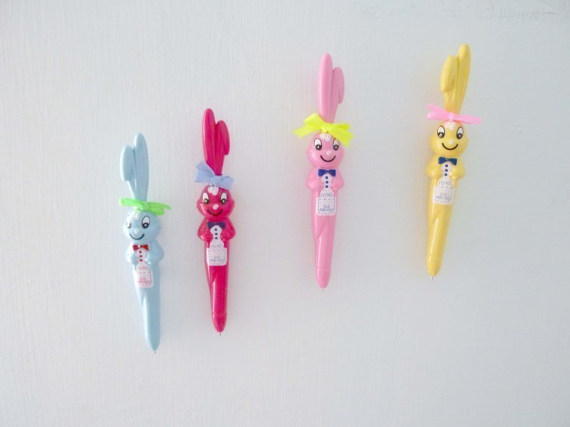 （限量商品已全数售完，谢谢大家：）彩色的微笑兔子笔 粉黄/粉红/粉蓝/桃红 - 其他 - 其他材质 黄色