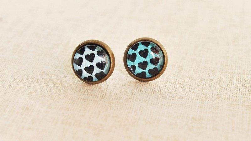 ♥礼物♥ OldNew Lady-古铜色小圆形耳环【双色爱心-蓝色系】 - 耳环/耳夹 - 其他金属 蓝色