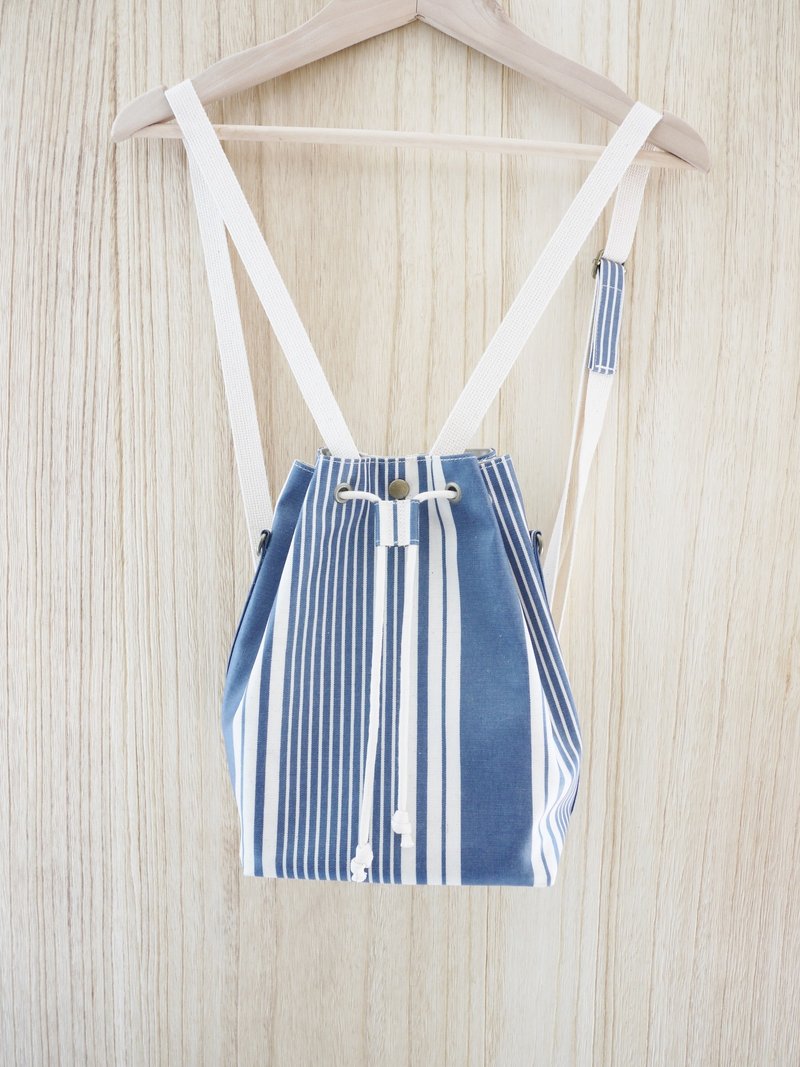 2 way 条纹水桶包(防水) - 后背包/双肩包 - 其他材质 蓝色