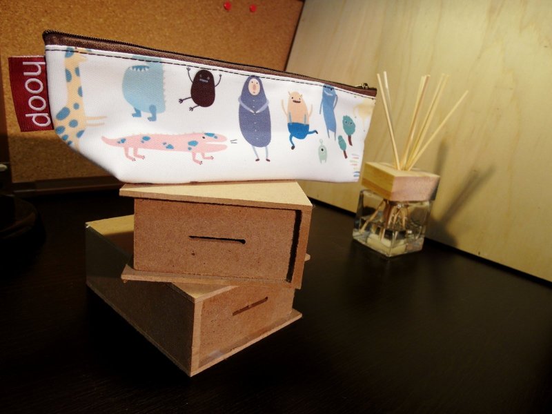 小船笔袋【怪兽俱乐部 ─毛丛丛】 - 铅笔盒/笔袋 - 其他材质 