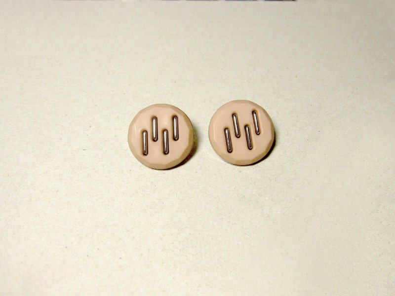 甜咖啡 - 耳环/耳夹 - 塑料 咖啡色