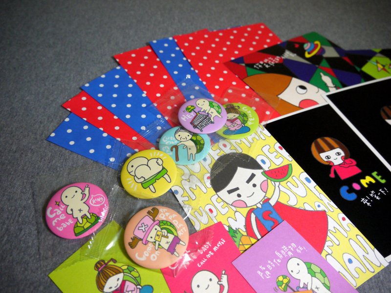 【龟去来兮人生百态系列】红*抠咪(Call Me) 糖果徽章&迷你卡片 - 徽章/别针 - 塑料 红色