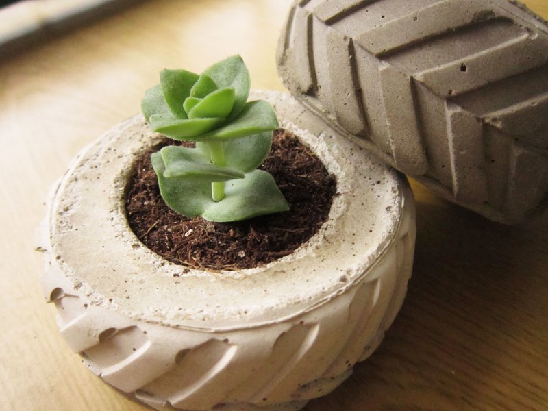 //轮胎花园// 水泥盆栽 - 植栽/盆栽 - 水泥 灰色