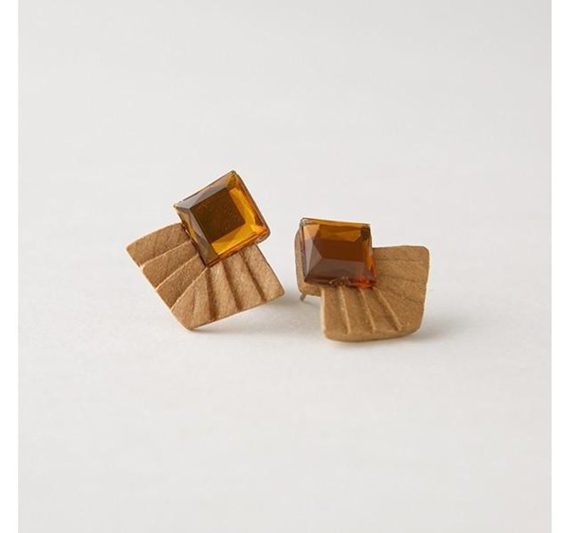 Square earrings / Hand carved wooden designed earrings - 耳环/耳夹 - 木头 咖啡色