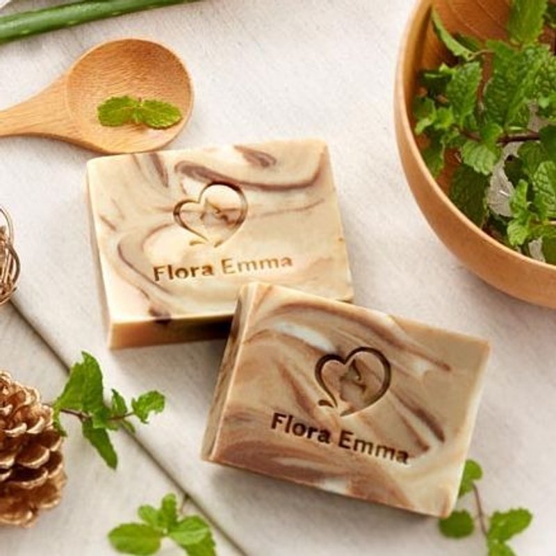 Emma 手工皂专家-薄荷芦荟清爽皂 - 肥皂/手工皂 - 植物．花 咖啡色