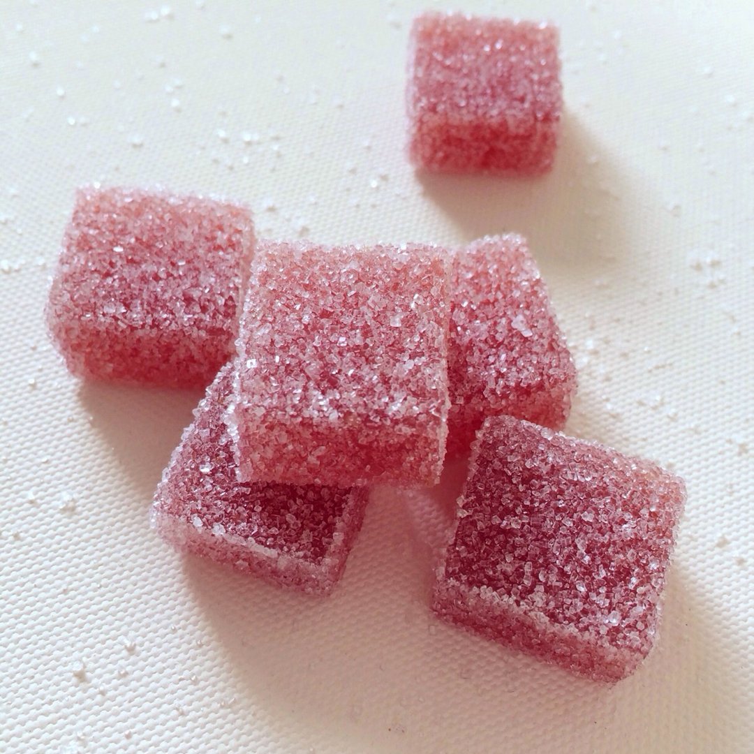 草莓法式软糖 - 零食/点心 - 新鲜食材 红色