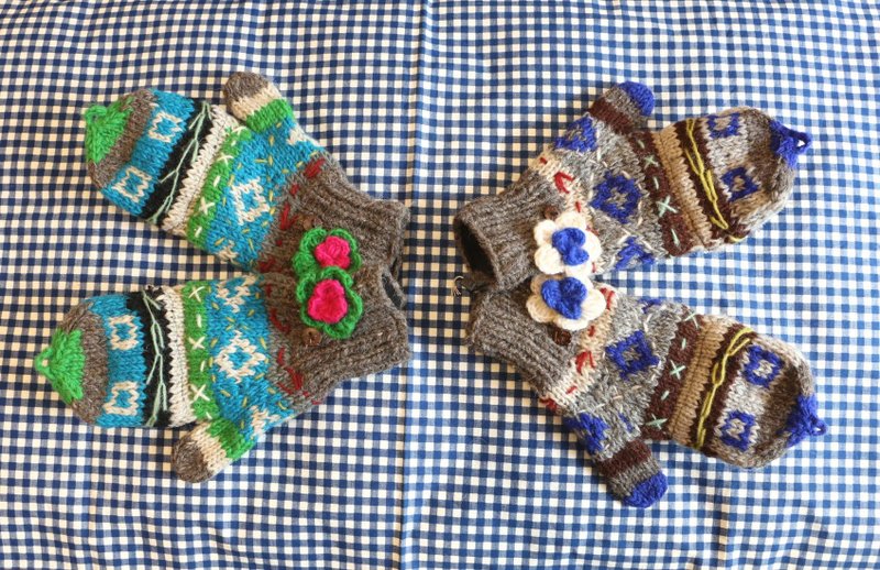 Japaindia尼泊尔图腾配色套指手套(BJB1512009) 售绿色Ｃ款 - 手套 - 羊毛 多色