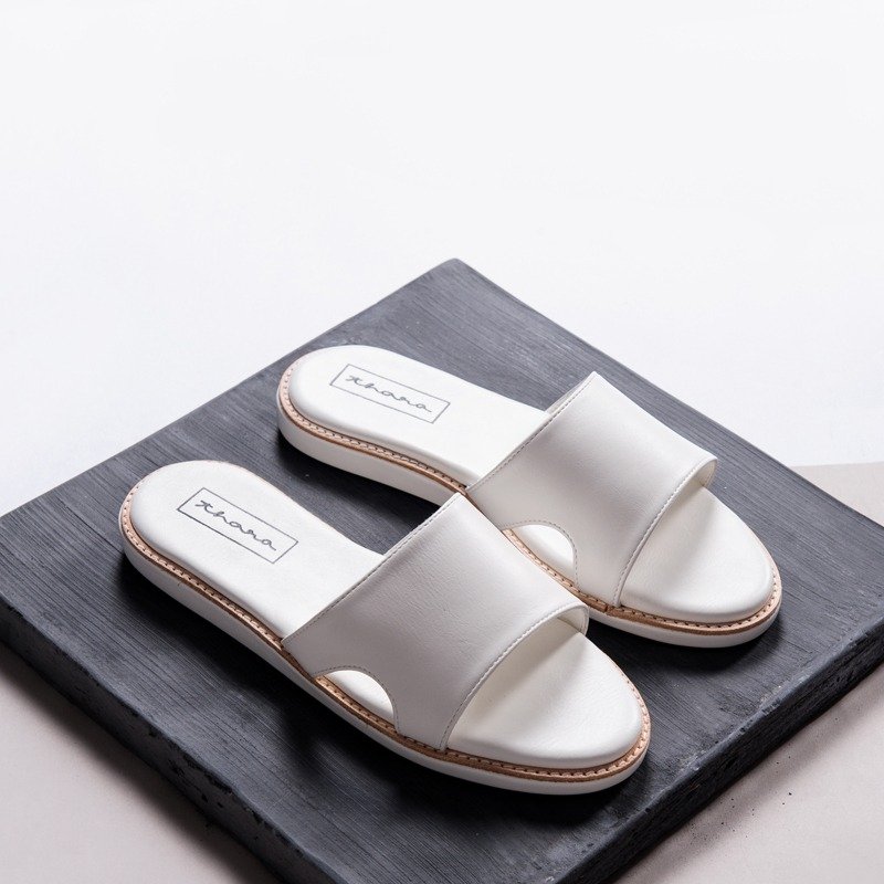 基本款式拖鞋 - 钛白色 - 男女凉鞋 - 真皮 白色