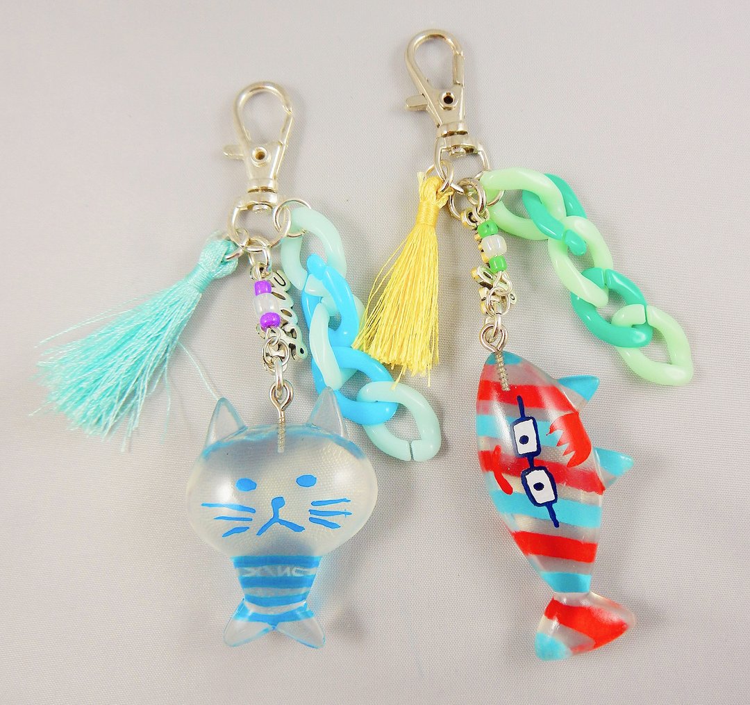 <god leading> 手作可爱 钥使圈 吊饰 透明 日本猫 喵 金鱼 key chain - 钥匙链/钥匙包 - 其他材质 红色