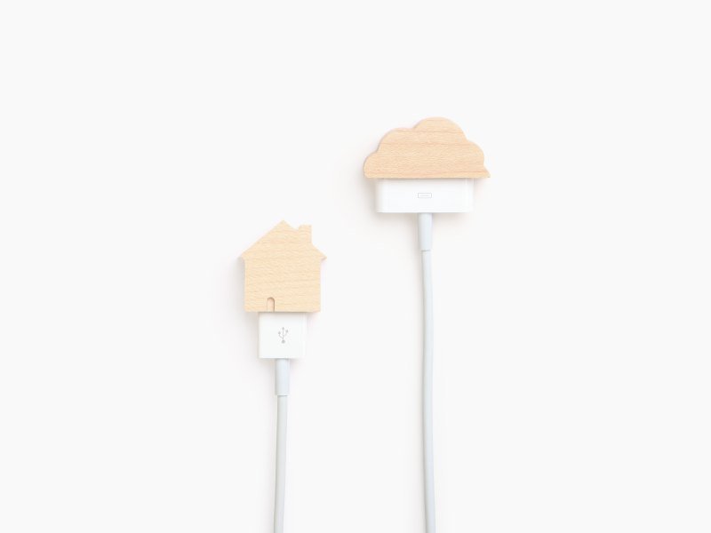 iphone / ipad 童话枫木USB防尘盖（房子与云） - 手机壳/手机套 - 木头 金色