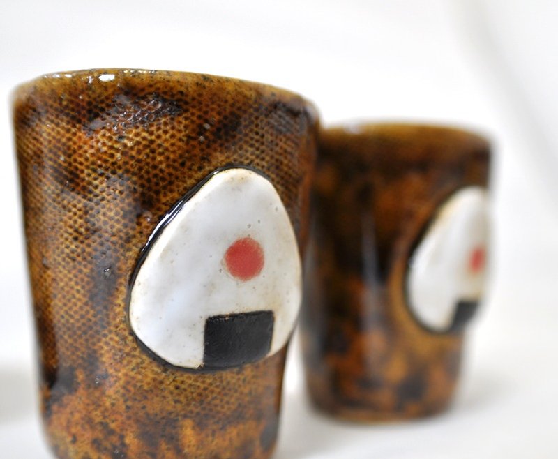 梅子饭团凸印陶杯 - 花瓶/陶器 - 其他材质 咖啡色