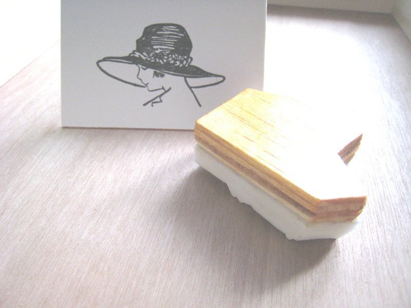 法国女人 - 印章/印台 - 木头 