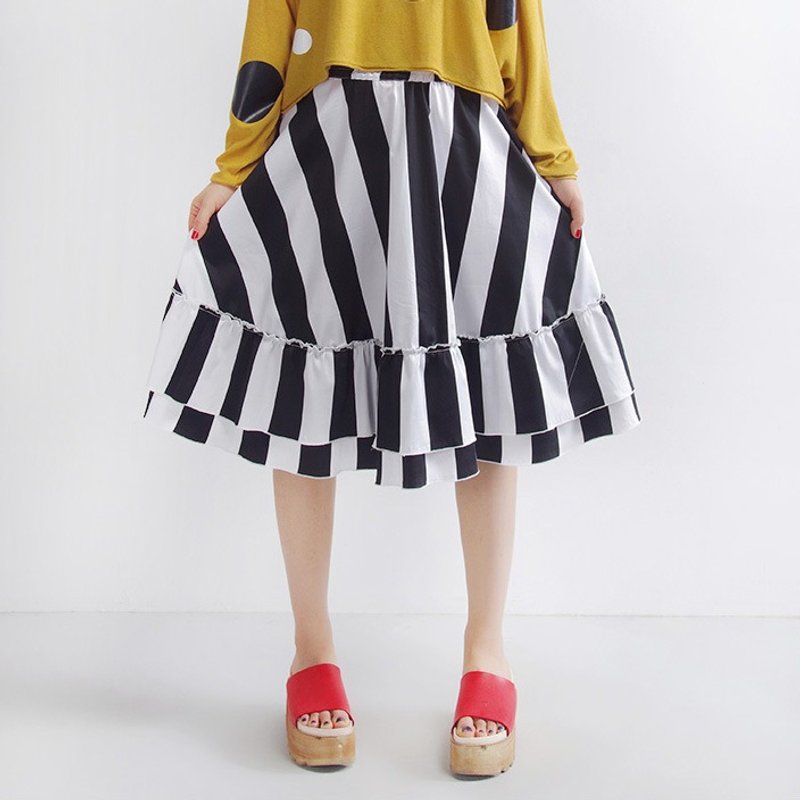 黑白条纹半身裙 - imakokoni - 裙子 - 棉．麻 黑色