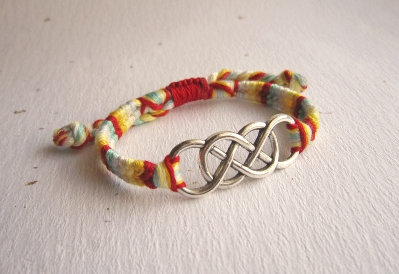 Double 银白无限 环环相扣 幸运绳编织手环 (可选色) - 手链/手环 - 棉．麻 多色