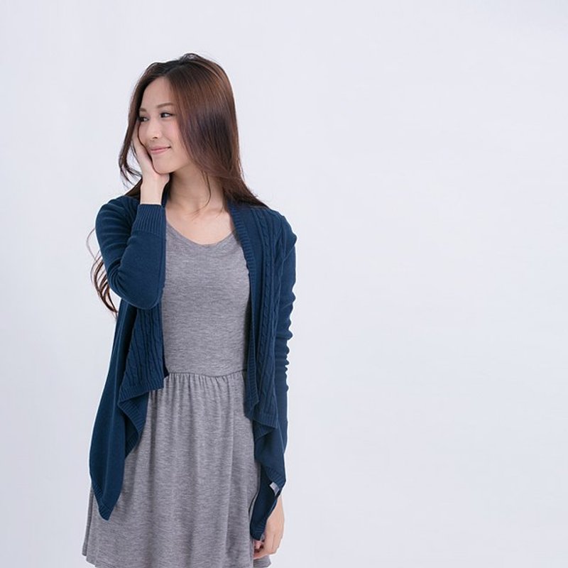 Beth 垂坠麻花开襟外套 / 深孔雀蓝 - 女装休闲/机能外套 - 其他材质 蓝色