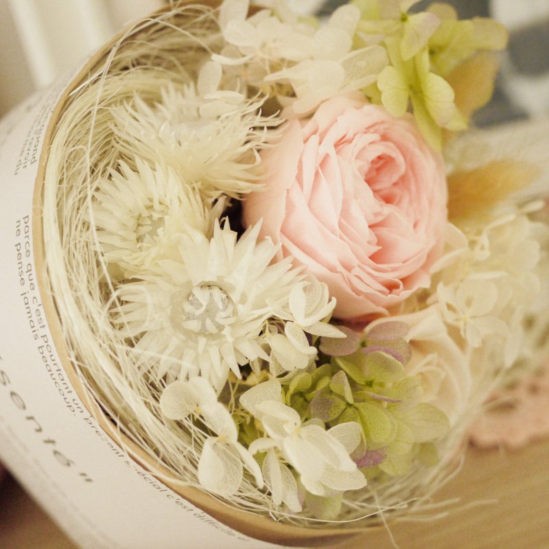 杂集手作zakka乡村风杂货．不凋花之恋．永生花/干燥花小花束(粉色系/M) - 植栽/盆栽 - 植物．花 粉红色