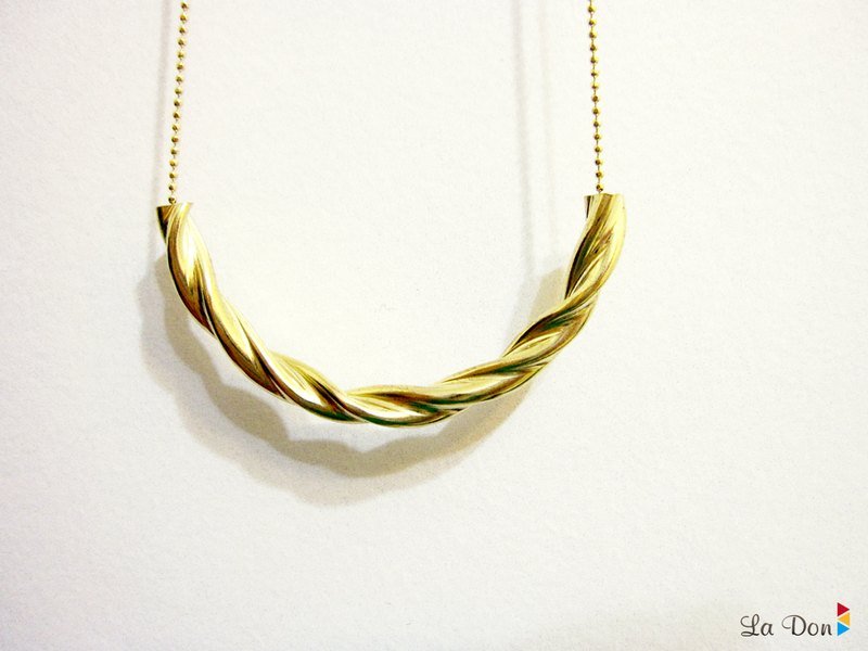 { La Don }  微笑螺旋半月 - 项链 - 其他金属 