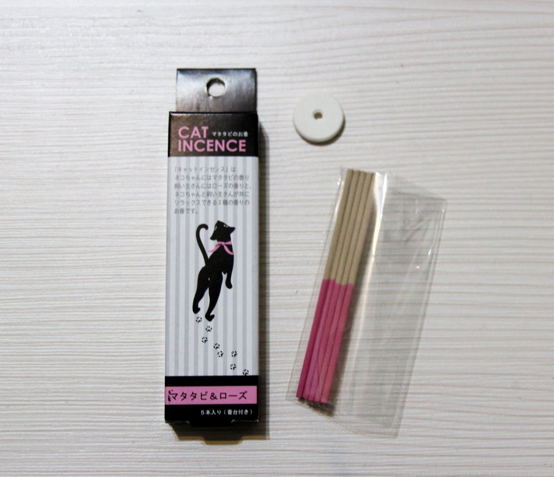 【送给猫情人】给猫咪的礼物-全天然 日本制木天蓼线香。5根入 - 玩具 - 其他材质 多色