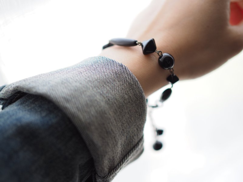 Bracelet手链: Miss Elyse Collection Bracelet (Jet黑色) - B040 - 手链/手环 - 玻璃 黑色