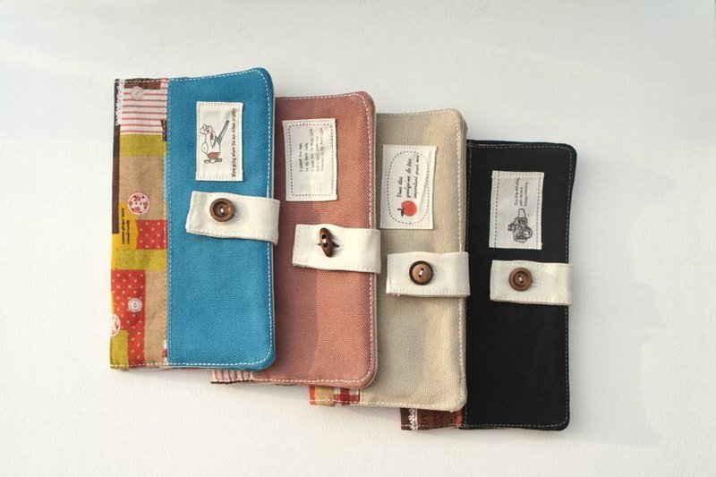 Oh BOO磁扣护照套／包 - 证件套/卡套 - 其他材质 卡其色