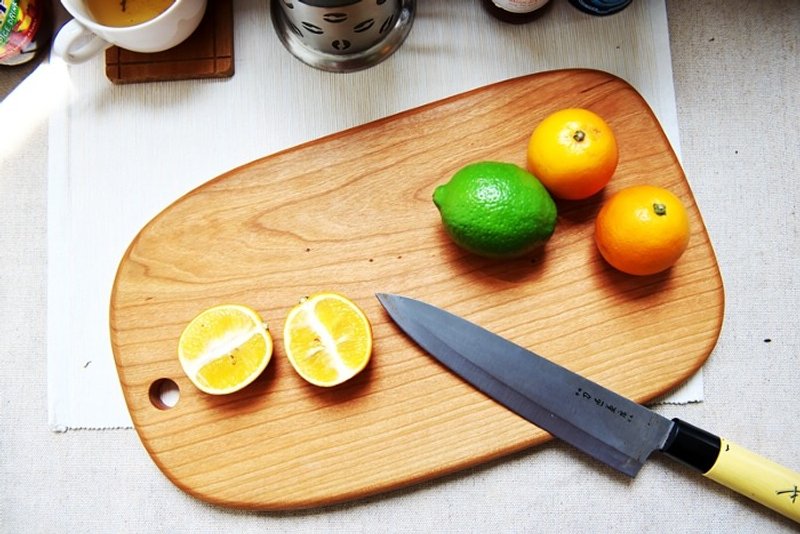 熹山工房-实木砧板、面包板、起司板、菜盘(胡桃木、樱桃木)-大椭圆板 - 浅碟/小碟子 - 木头 黑色