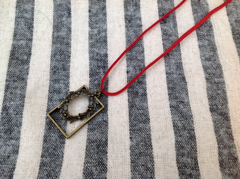 项链∞献给你的花环纪念框 - 项链 - 其他金属 咖啡色