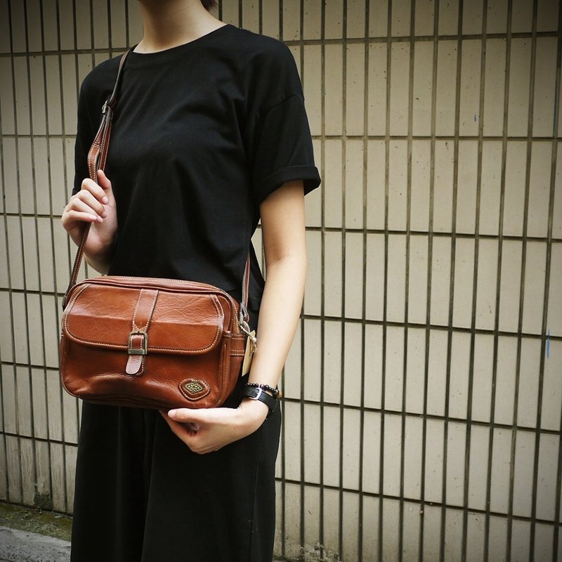 夕卡 Shika// Vintage Bag ABICO 经典植鞣复古侧背古董包 - 侧背包/斜挎包 - 其他材质 咖啡色