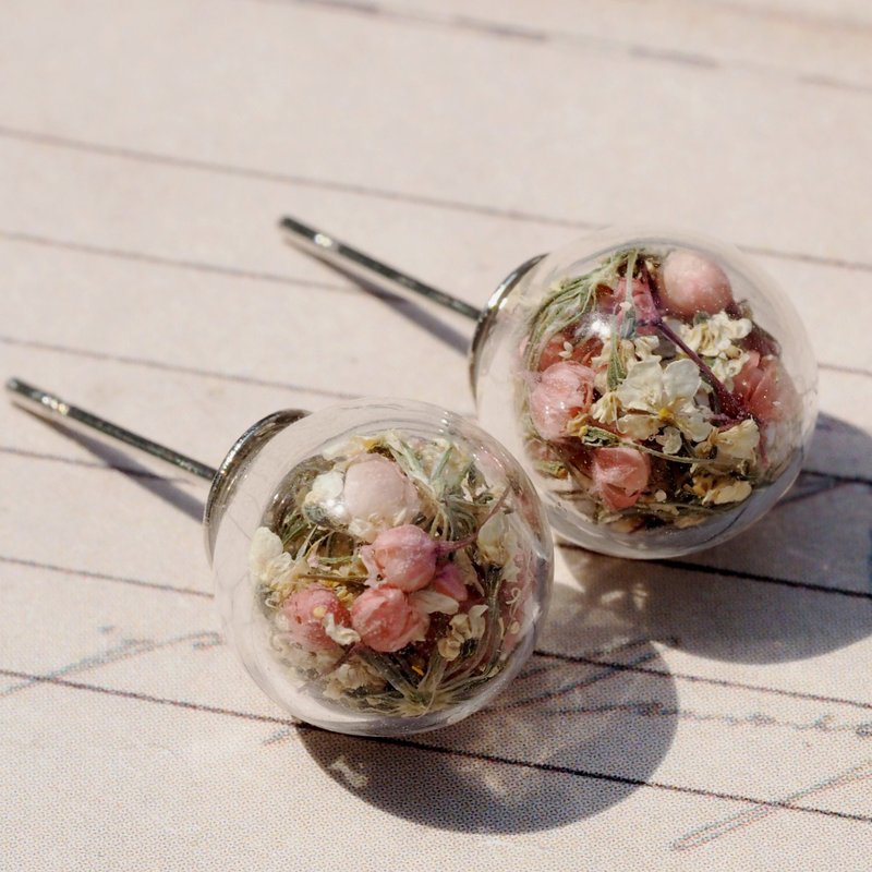 “爱家作- OMYWAY”DIY 干花  玻璃球 耳针 耳环 耳勾 垂挂 耳夹 Dried Flower - Glass Globe- Earrings- Drop Earrings - Drop Clip on Earrings - Clip Earrings - 耳环/耳夹 - 玻璃 白色