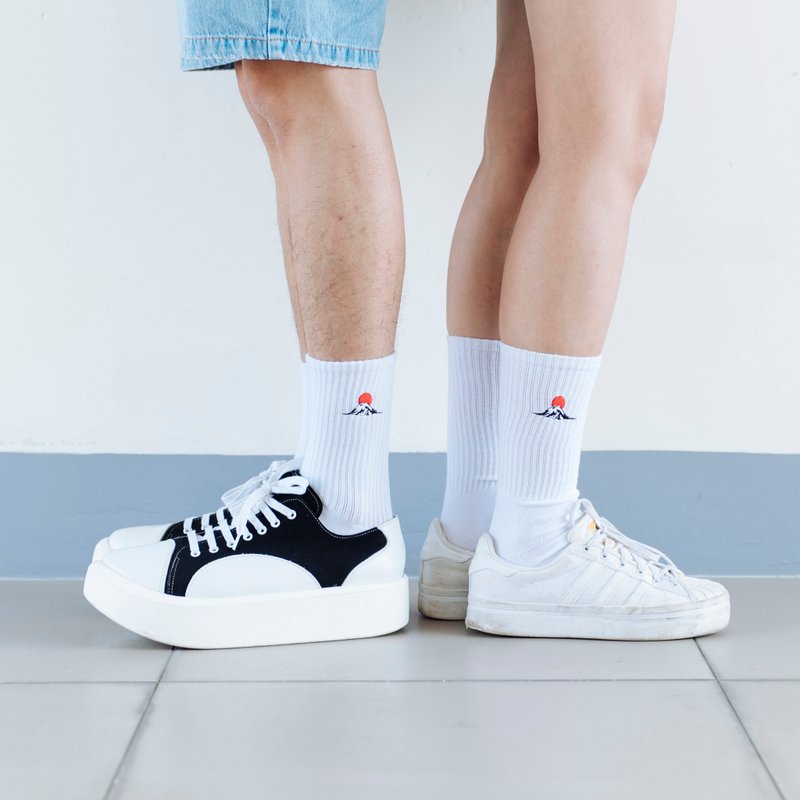 富士山刺绣 中性袜子 - 袜子 - 棉．麻 白色