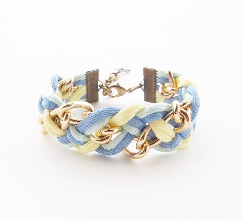 Blue, mint and yellow briaded bracelet with gold chain. - 手链/手环 - 其他材质 多色