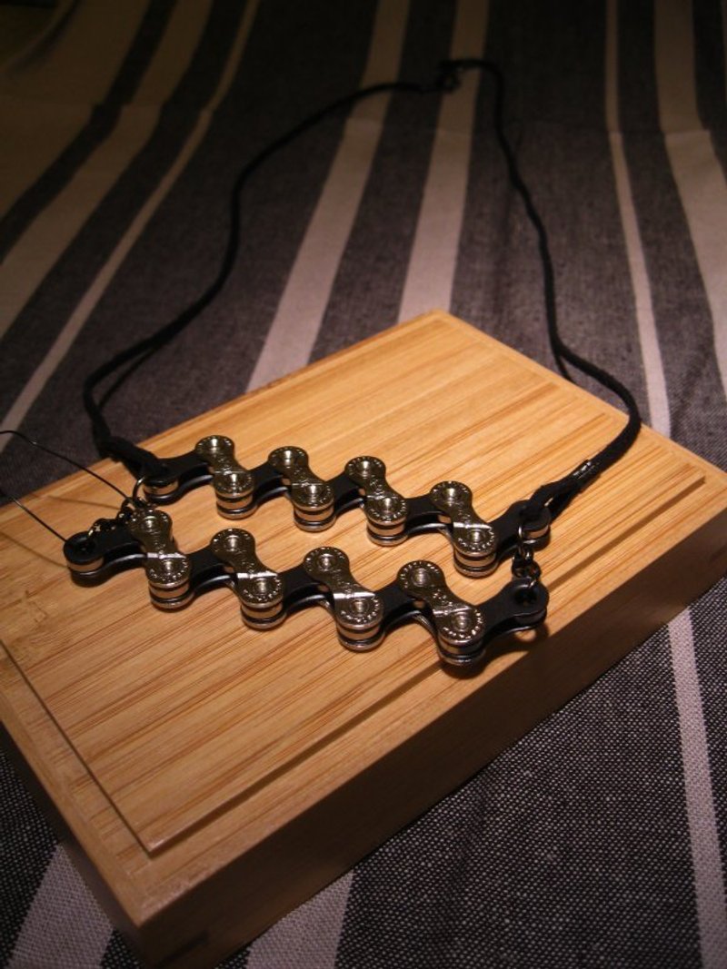 怪兽喀喀●脚踏车银黑色合金链条●项炼●编号0602 - 项链 - 其他金属 黑色