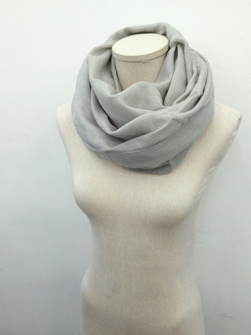 鉐叶素面羊毛围巾(灰) - 丝巾 - 其他材质 灰色