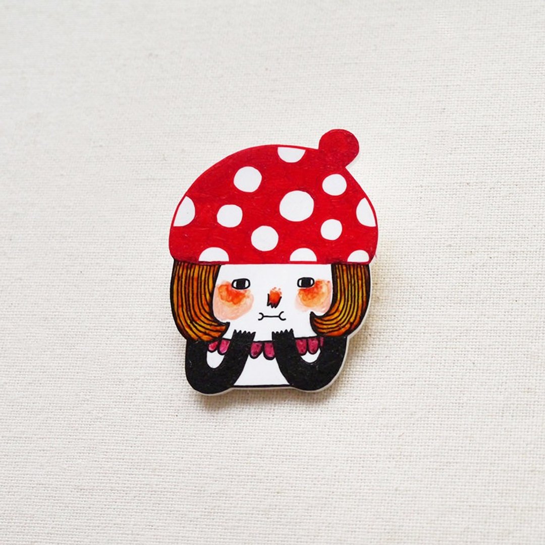 Little Red Mushroom / 蘑菇小红 / 手工制作热缩片 / 胸针磁铁 - 胸针 - 塑料 红色