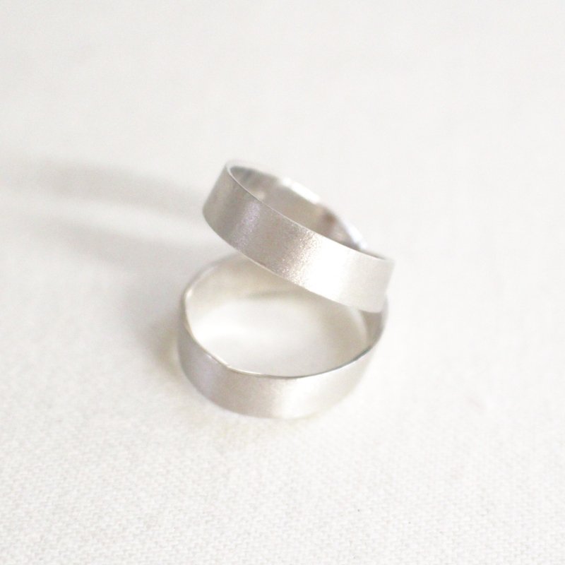 Silver reversible ring Silver - 戒指 - 其他金属 灰色