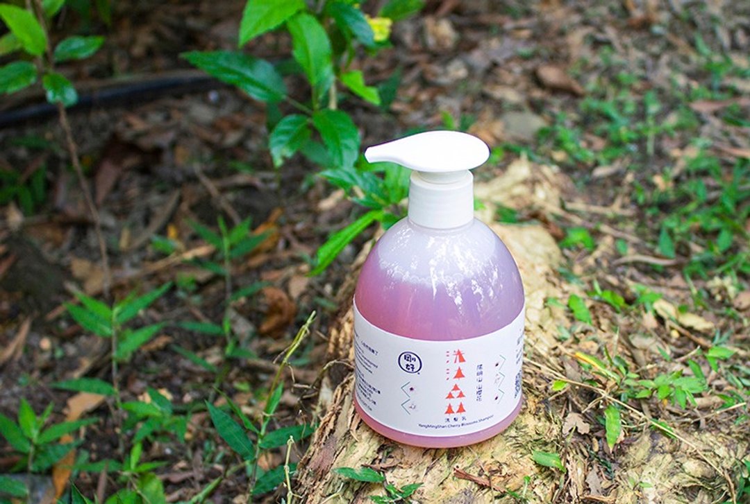 刚好 洗沐森林 阳明山山樱花洗发乳 - 其他 - 纸 粉红色