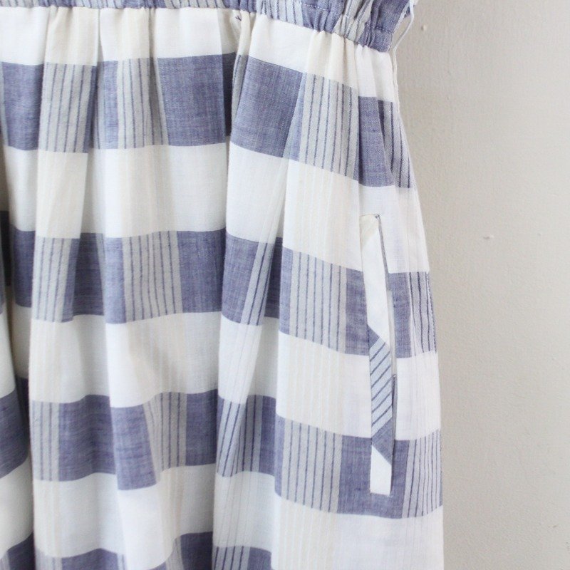 【RE0916D569】早秋日系清新奶白蓝紫色格子短袖棉麻古着洋装 - 洋装/连衣裙 - 其他材质 蓝色